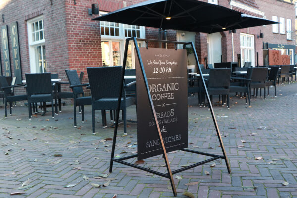 Kreidetafel Kundenstopper Swing 50 x 70 cm Schwarz